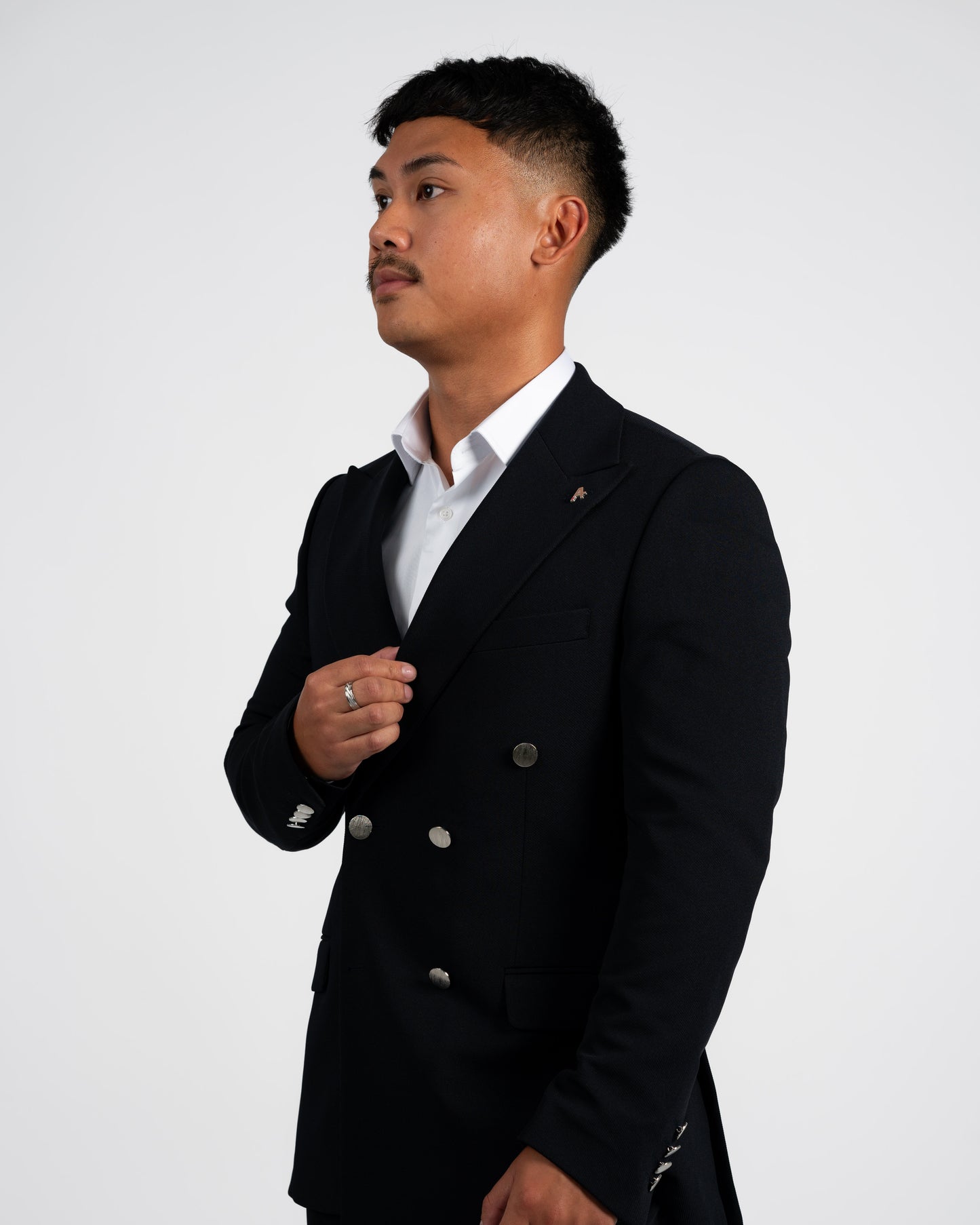 Navy Double Breasted 2-Piece Suit