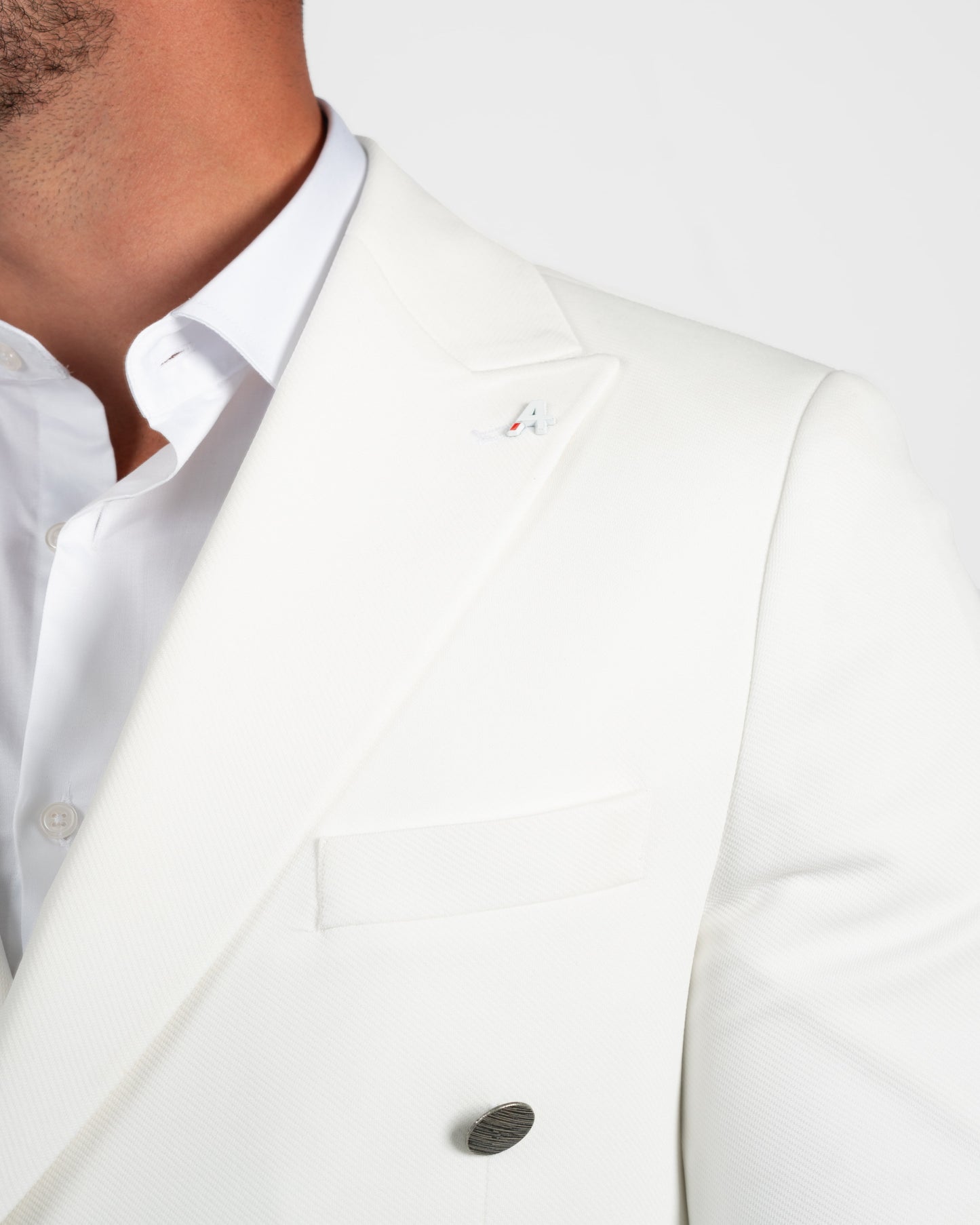 White Double Breasted 2-Piece Suit